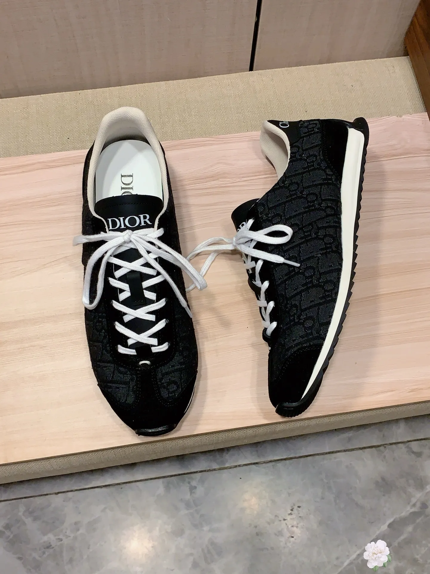 Men's Men's Shoes💰442💰💰🎩🎩[Lightning][Lightning] "Dior DIOR*" The latest and most popular casual shoes, top brand [seduce] luxury ~ purchasing agency, top ~ quality. [Strong] The upper is made of imported breathable cowhide with woven material ➕ breathable sheepskin feet (•) and fine workmanship. The original stylish and stylish soft rubber wear-resistant and non-slip outsole is light and comfortable on the feet. The real thing looks better when photographed in real life. 413: Code: 35-44, 45.46 can be customized, 8️⃣ colors selected